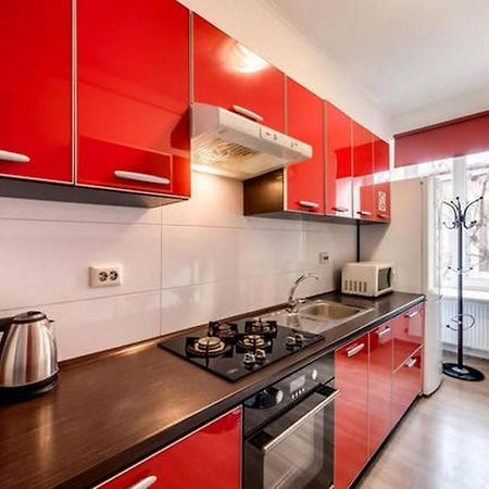 Apartment In The Center Of "Opera" Lviv Exterior foto
